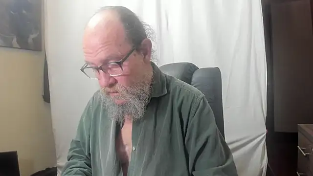 Uncle Hottie online show from 01-06-26, 10:14