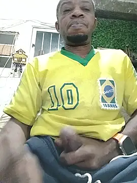 Negaomalinha1 online show from 06-18-26, 02:43