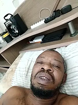 Negaomalinha1 online show from 01-06-26, 07:40