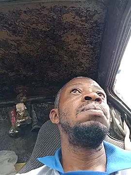 Negaomalinha1 online show from 04-10-26, 03:19