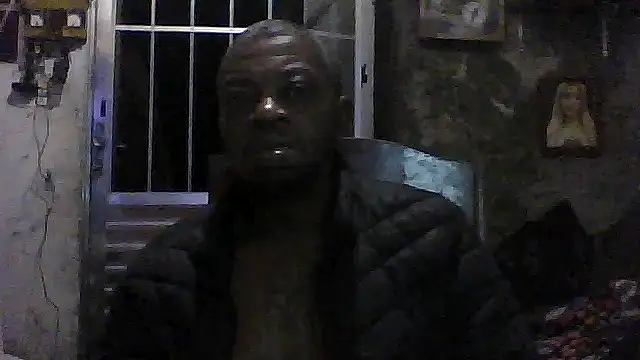 Negaomalinha1 online show from 06-11-26, 02:44