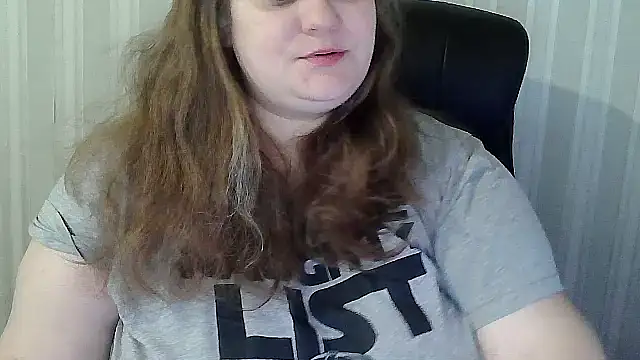 Snapshot of DollyGerson chatting on 01-13-26, 09:02 DollyGerson online show from 01-13-26, 09:02