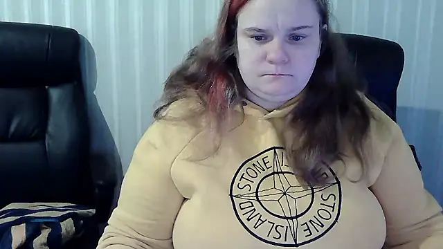 Snapshot of DollyGerson chatting on 01-15-26, 07:01 DollyGerson online show from 01-15-26, 07:01