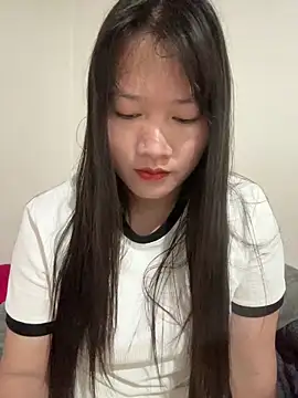 Suni-ii online show from 02-23-26, 11:49