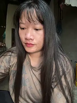 Snapshot of Suni-ii chatting on 05-20-26, 11:07 Suni-ii online show from 05-20-26, 11:07