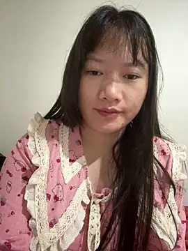 Snapshot of Suni-ii chatting on 05-18-26, 11:42 Suni-ii online show from 05-18-26, 11:42