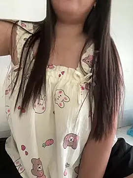 Snapshot of Suni-ii chatting on 06-08-26, 01:50 Suni-ii online show from 06-08-26, 01:50