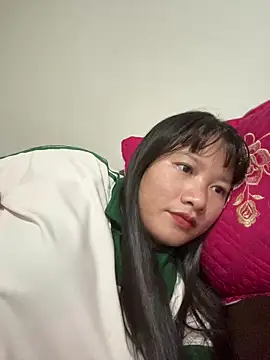 Snapshot of Suni-ii chatting on 05-05-26, 03:20 Suni-ii online show from 05-05-26, 03:20