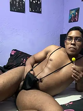 Snapshot of BoyX_02 chatting on 05-31-26, 08:31 BoyX 02 online show from 05-31-26, 08:31