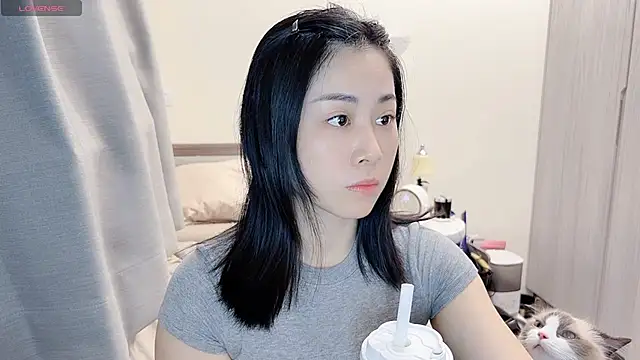 Snapshot of BabyOneDaily chatting on 05-28-26, 12:00 BabyOneDaily online show from 05-28-26, 12:00