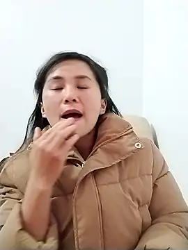 Sexy-girl123 online show from 01-15-26, 01:47