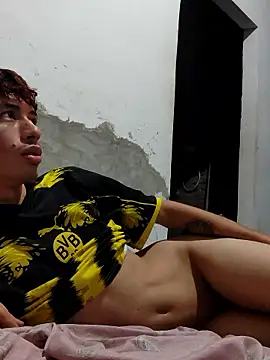 Snapshot of Sweet_Davyd chatting on 01-13-26, 10:30 Sweet Davyd online show from 01-13-26, 10:30