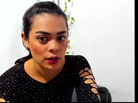 Antonella Gomez22 online show from 05-07-26, 03:00