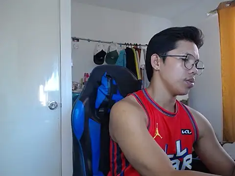 holly oreo online show from 06-18-26, 11:54