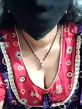 Snapshot of lusy79 chatting on 02-15-26, 09:19 lusy79 online show from 02-15-26, 09:19