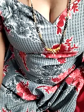 Snapshot of lusy79 chatting on 02-09-26, 08:12 lusy79 online show from 02-09-26, 08:12