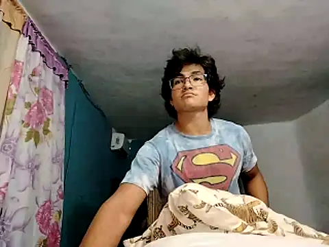 Xaviervtg online show from 04-07-26, 09:22