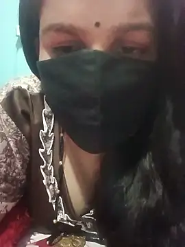 Snapshot of 01Roshani chatting on 06-30-26, 07:52 01Roshani online show from 06-30-26, 07:52