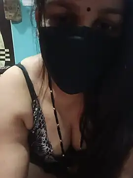 Snapshot of 01Roshani chatting on 06-24-26, 09:08 01Roshani online show from 06-24-26, 09:08