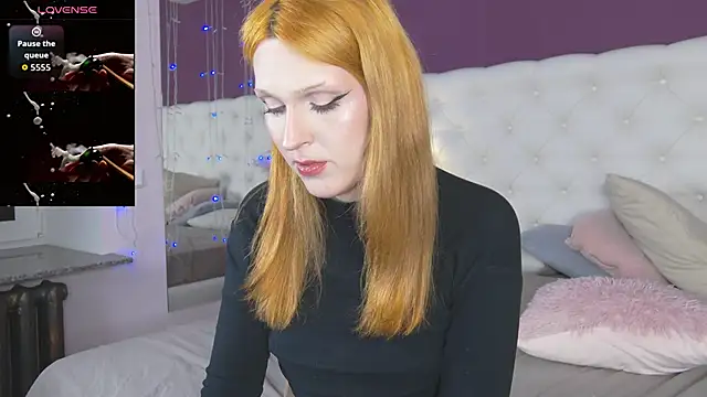 LunaBl1ss online show from 02-13-26, 01:00