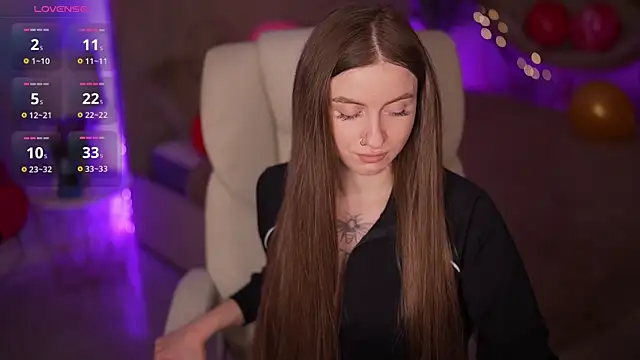 AlexaFleur online show from 02-11-26, 01:44