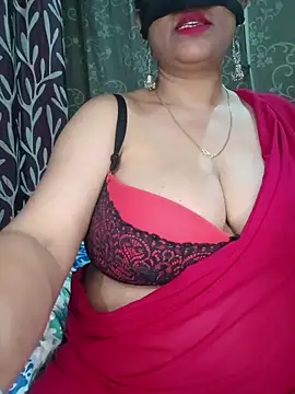 Hot-BHABHI696 online show from 04-06-26, 08:43