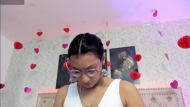 MeganRosseX online show from 02-16-26, 05:44