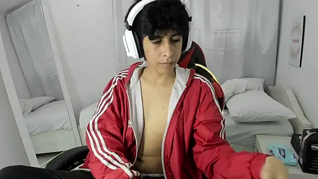 julian xx online show from 03-13-26, 07:19