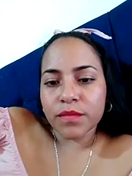 Maliha 21 online show from 06-23-26, 10:19