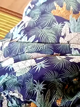 Snapshot of Alexis200520 chatting on 03-27-26, 05:03 Alexis200520 online show from 03-27-26, 05:03