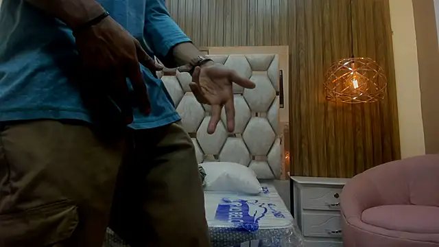 Snapshot of james__walsh chatting on 02-23-26, 07:14 james walsh online show from 02-23-26, 07:14