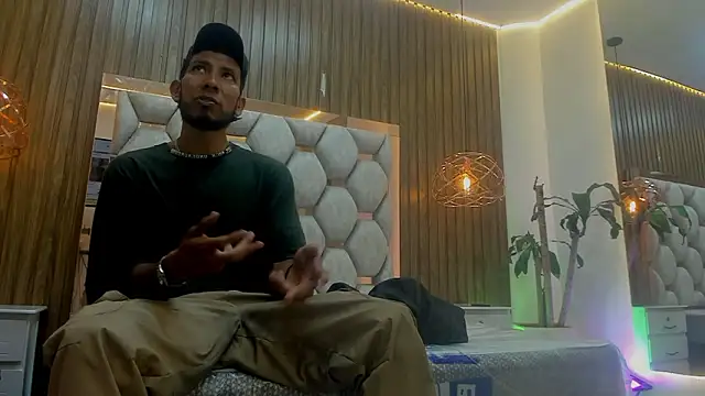 Snapshot of james__walsh chatting on 03-01-26, 07:14 james walsh online show from 03-01-26, 07:14