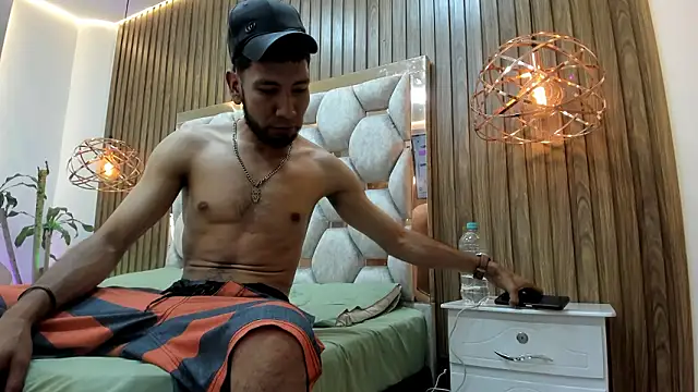 Snapshot of james__walsh chatting on 02-16-26, 08:29 james walsh online show from 02-16-26, 08:29