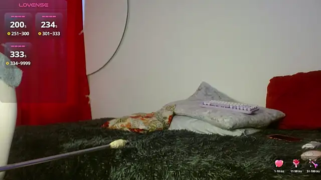 Leslie21  online show from 01-10-26, 01:28