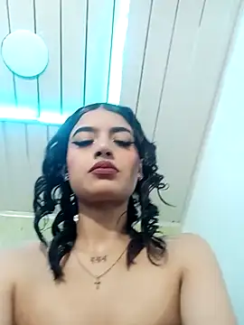 honeyluxe  online show from 04-14-26, 04:17