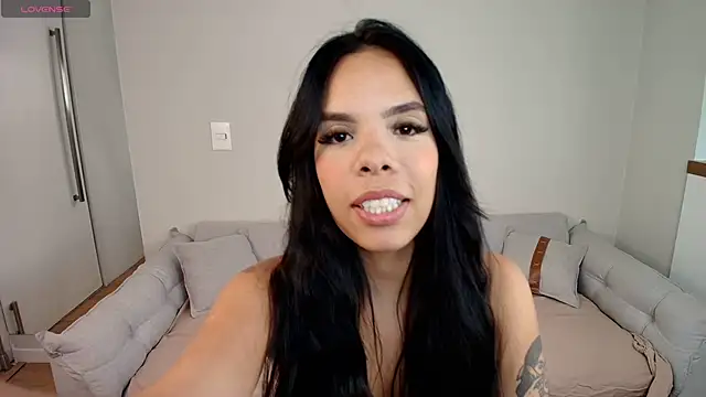 Bruna Ferrazz online show from 02-05-26, 12:12