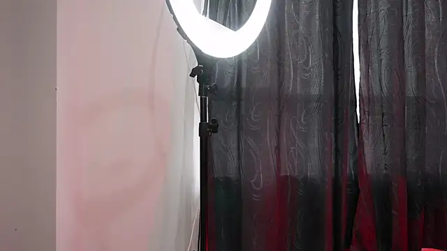 zoe westxx online show from 01-06-26, 07:07