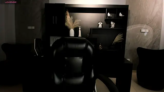 KayraLanne online show from 05-18-26, 05:34