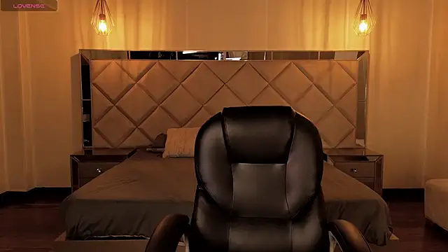 KayraLanne online show from 05-29-26, 04:40