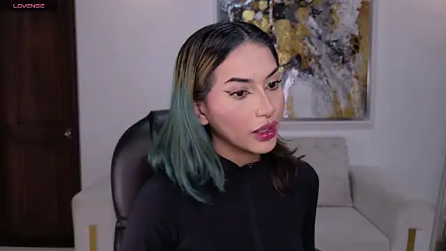 KayraLanne online show from 05-07-26, 04:06