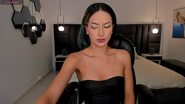 KayraLanne online show from 04-25-26, 03:53