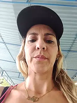 Snapshot of Monita_Med chatting on 04-30-26, 06:15 Monita Med online show from 04-30-26, 06:15