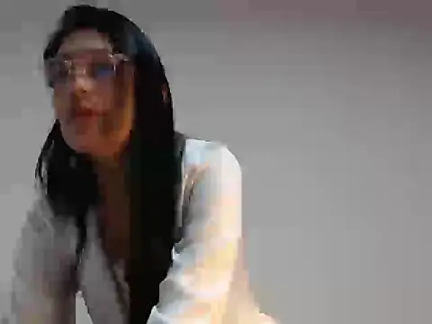 Elizabeth manzon online show from 04-11-26, 10:08