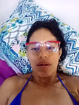 Elizabeth manzon online show from 06-11-26, 06:32