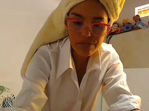 Elizabeth manzon online show from 07-16-26, 07:55