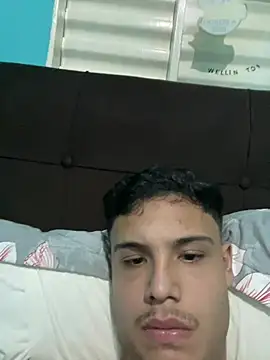 Wellington00  online show from 02-27-26, 12:44