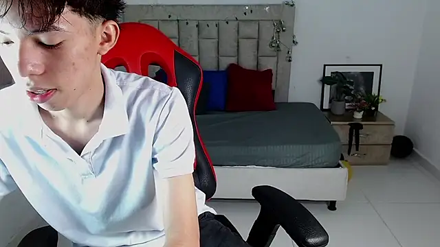 Nico  fox123 online show from 01-06-26, 06:12