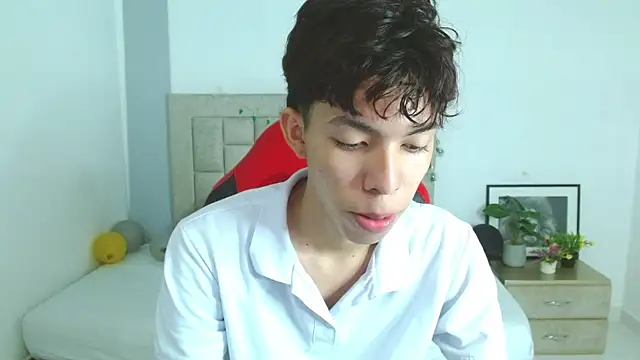 Nico  fox123 online show from 01-12-26, 06:04