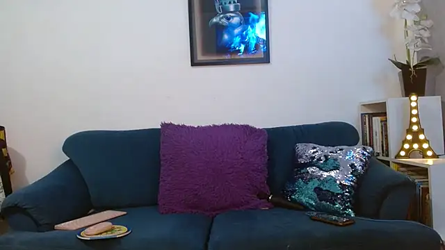 Almaglow  online show from 05-08-26, 05:28