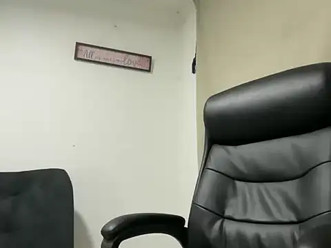 enyel 100 online show from 02-07-26, 11:24